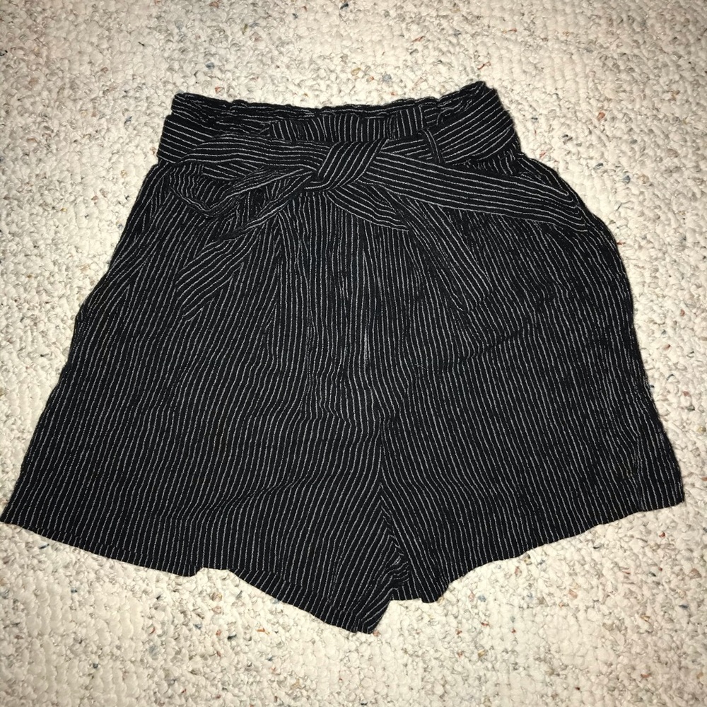 High Waisted H&M Shorts